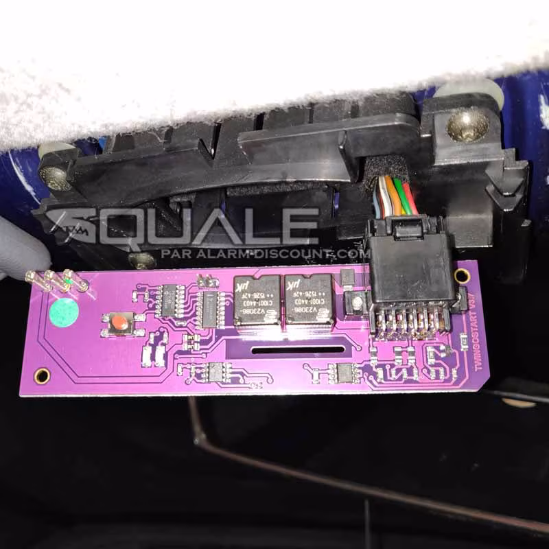 twingostart installée pour twingo 1 phase 1 et 2 avec télécommandes